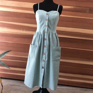 Casual summer dress with pockets!